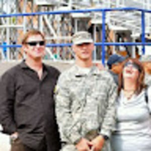 Meet your Posher, Cliff